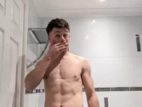 Who wants to have some fun lets chat 😜