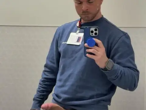 Midday work boner